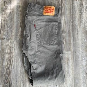 Men’s Levi’s 513